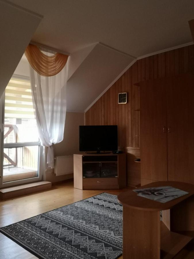 Hotel Yavir Яремче Екстериор снимка